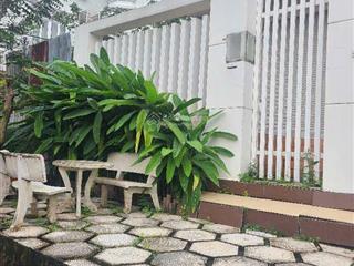 Bình chánh, biệt thự view sông, 3 tầng, 180m2, ngang 9m, giá 17 tỷ 5
