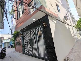Bán nhà 2 tầng cạnh chợ lạc long quân nha trang