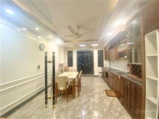 Hot! bán nhà 38m2, 7,95 tỷ, full nội thất tại lạc long quân, xuân la, tây hồ.