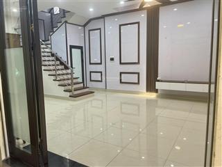 Bán nhà mới 4 tầng ngõ ô tô đỗ cách nhà 3m, ngõ riêng cạnh ubnd phường láng hạ