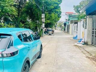 Bán 83,4 m2 Đất Chính Chủ Phân Lô Công ty Nến