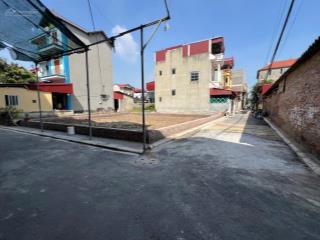 Lô góc 144.1m2 đường ôtô tránh gần hồ điều hòa cạnh chợ, gần trường học, di chuyển nội thành hà nội