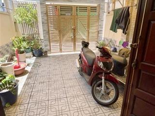 Mặt tiền đẹp 1 trệt 2 lầu  sân ôtô  đường thông  đỗ xuân hợp  xa lộ hà nội