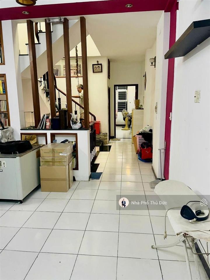 Bán nhà mặt tiền 3 tầng  thông tây hoà  hồ bá phấn  gần metro