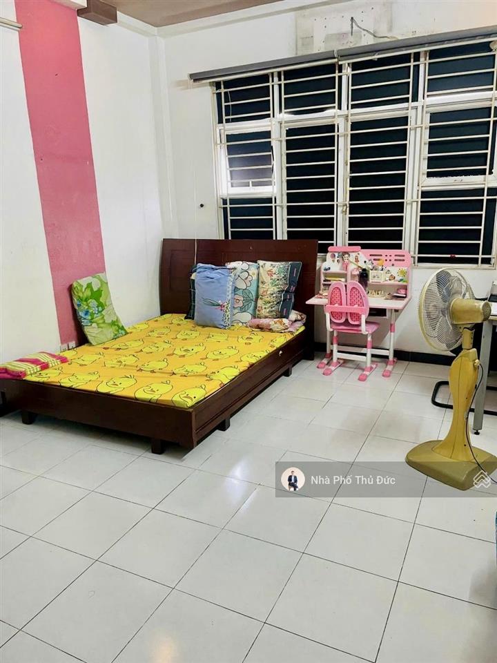 Bán nhà mặt tiền 3 tầng  thông tây hoà  hồ bá phấn  gần metro