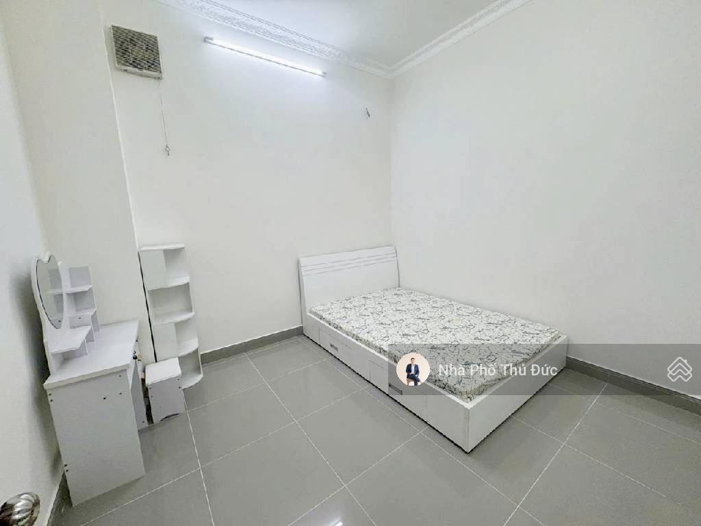 Mặt tiền đường số 7  nguyễn duy trinh  đường l nhựa 10m  sân đậu ôtô