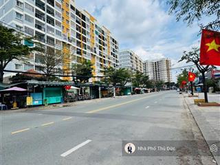 Siêu phẩm chdv 4 tầng  mặt tiền man thiện thông 2 đầu lê văn việt  dòng tiền gần 900tr/năm