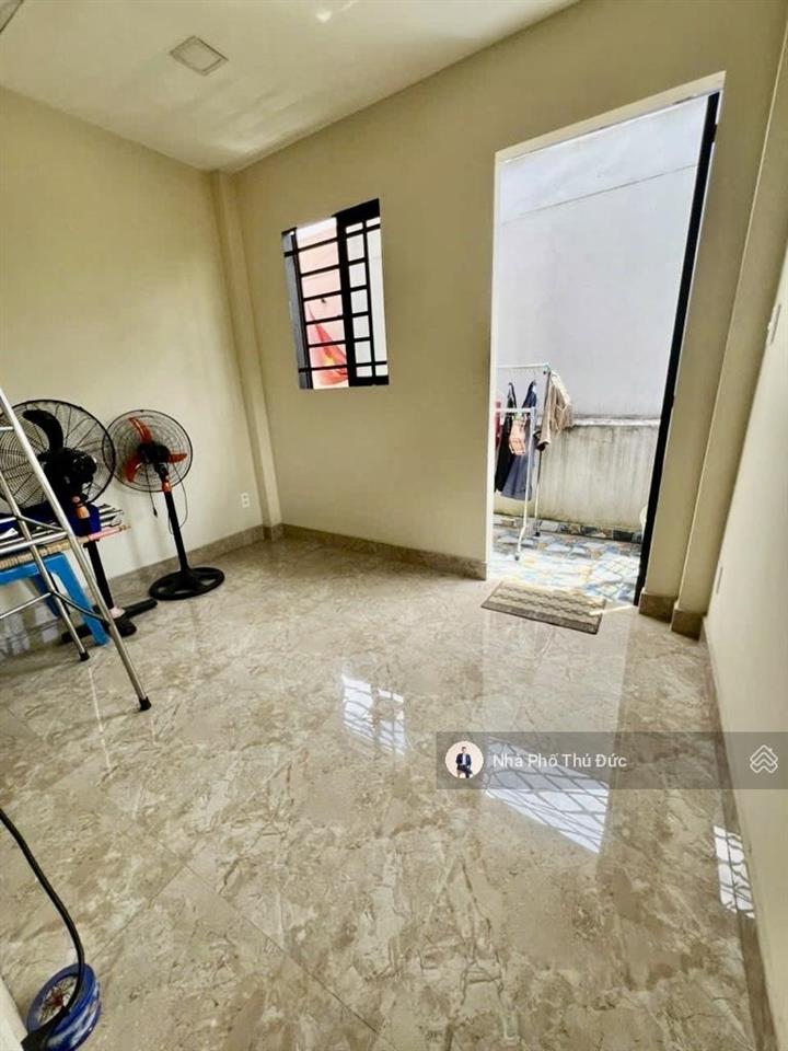 Nhà 3 tầng  quận 2  nguyễn thị định  gần cầu giồng ông tố  nhỉnh 3 tỷ