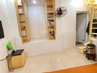 Bán nhà 4 tầng la thành, diện tích 17m mặt tiền 3m, giá 4.75 tỷ