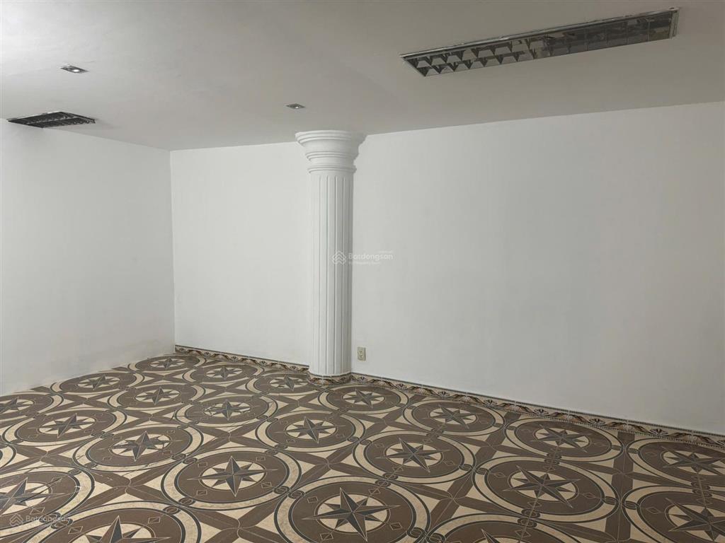 Cho thuê nhà mặt tiền kinh dương vương, 45 triệu, 143m2, 4pn, 3wc, quận 6, hcm