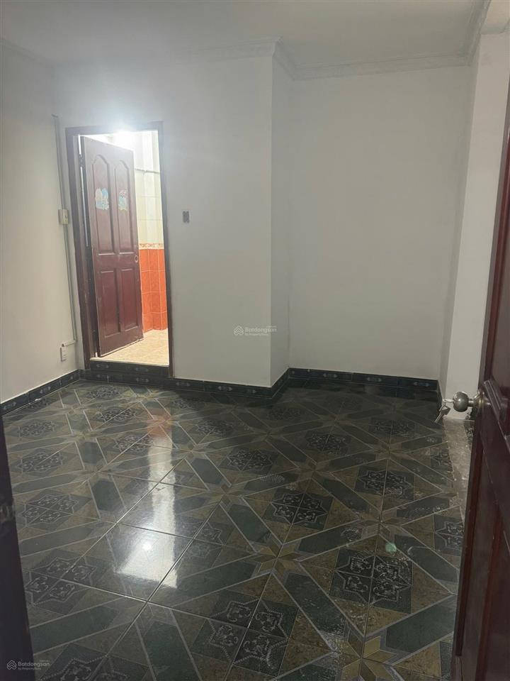 Cho thuê nhà mặt tiền kinh dương vương, 45 triệu, 143m2, 4pn, 3wc, quận 6, hcm