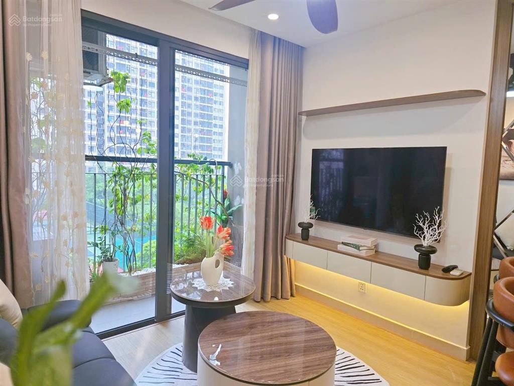 Chính chủ cần bán căn hộ 1n1vs+ tại vinhomes smart city 42,8m2
