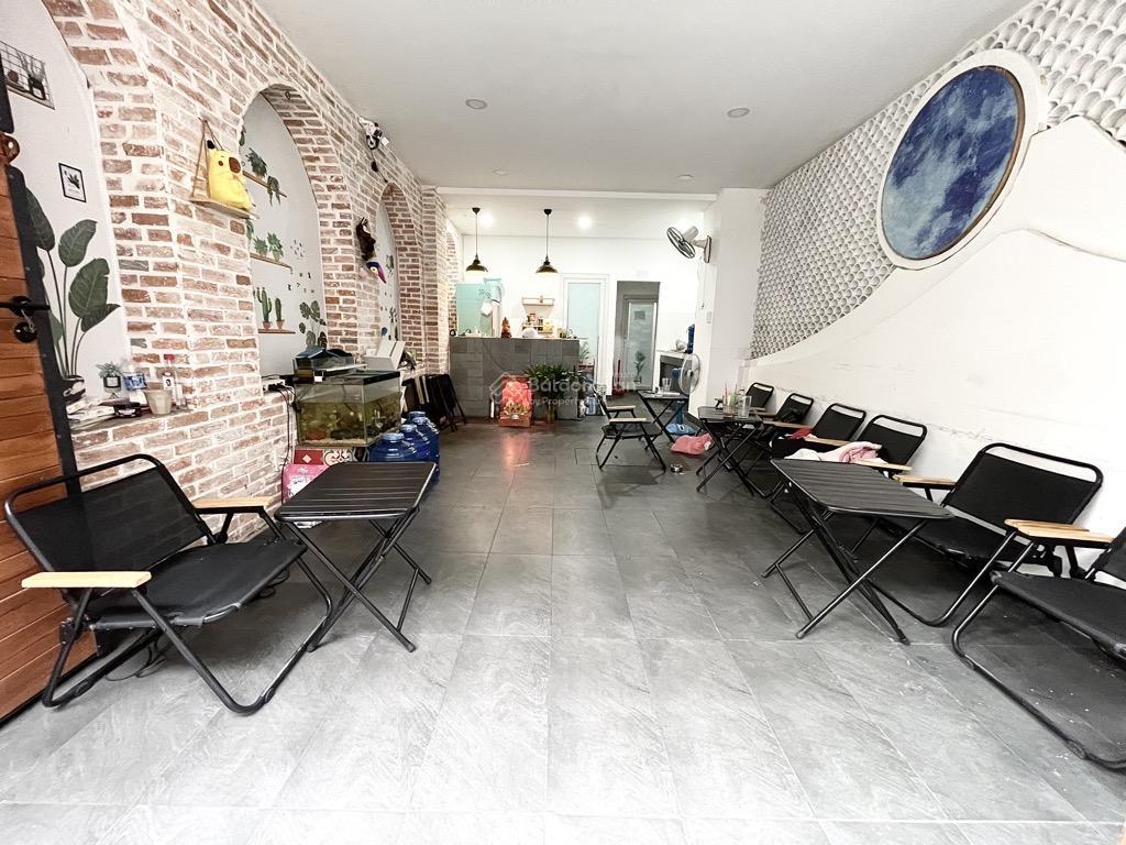 Bán căn hộ dịch dụ cao cấp 34 phòng tại đường thống nhất, vị trí đăc địa, nhiều công năng, 36,5 tỷ.