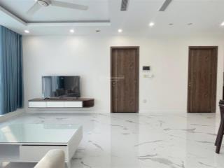 Cho thuê căn hộ sunshine city  2 phòng ngủ 2 vệ sinh