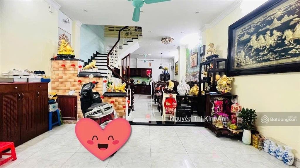 Bán nhà cách mạng tháng 8 quận 10  mới đẹp ở ngay  56m2 4 tầng  4 pn  ngang 5.1  chỉ 9,8tỷ