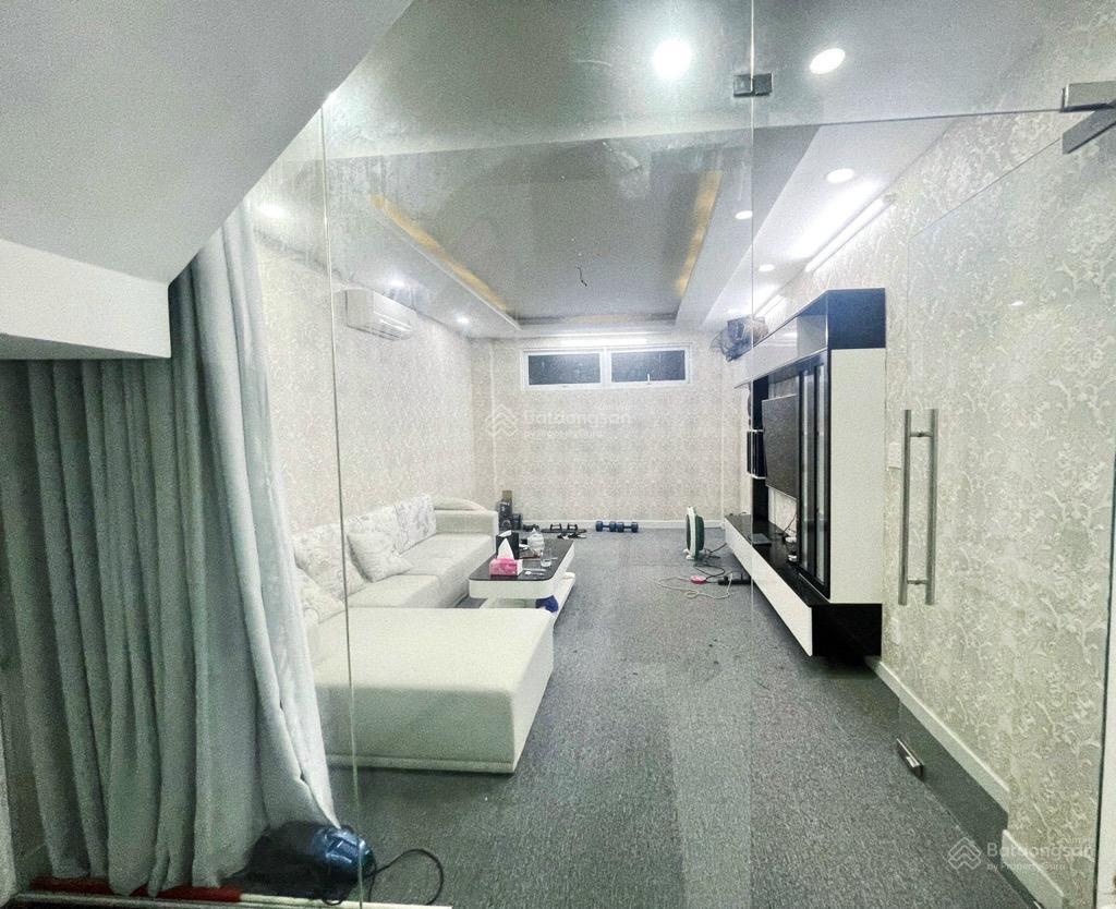 Bán nhà quận 10  hxh ngay hà đô centrosa  cao thắng  4 tầng, 53m2  5pn nhà mới ở ngay  12.9 tỷ