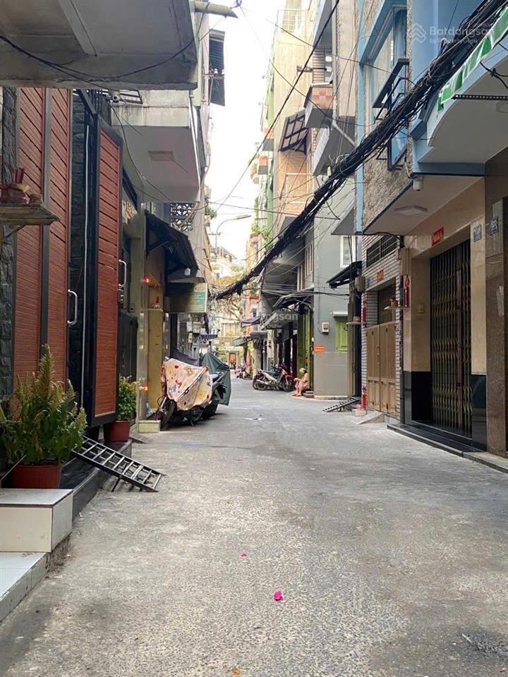 Bán nhà quận 10, chdv 12 phòng nguyễn tri phương, ba tháng hai  dòng tiền 360tr/năm  chỉ 8.x tỷ