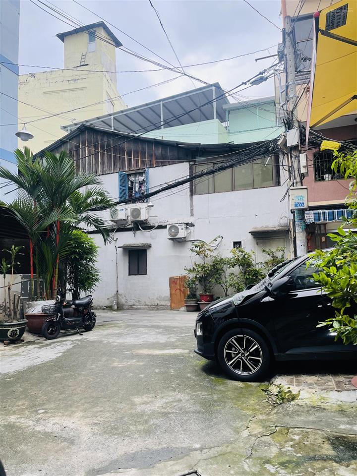 Cần bán nhanh q10 sát hẻm xe hơi  44m nở hậu 2 tầng sẵn gpxd 5 tầng chỉ 7.2 tỷ tl