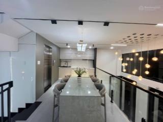 Bán nhà công viên làng hoa gò vấp 90m 3 tầng giá chỉ 9.4 tỷ