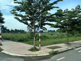Cần bán gấp lô đất ở khu diamond city, diện tích 95m2 giá 2,35 tỷ sổ sẵn