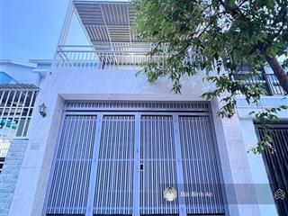 Bán căn 2 lầu đã hoàn thiện full nội thất, 2pn, 3wc, nhà đẹp, sẵn hđ thuê 6tr tại kđt oasis city