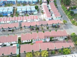 Cần bán gấp shophouse tại oasis city ngay đh quốc tế việt đức, sổ sẵn, công chứng ngay, giá tốt