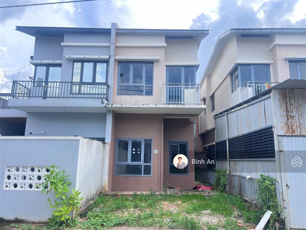 Bán căn tứ lập 1 trệt 1 lầu tại kđt oasis city, sổ hồng sẵn, hỗ trợ vay, giá 1,5 tỷ