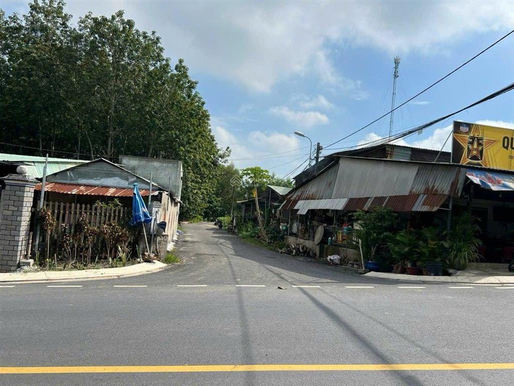 Bán đất đường tỉnh lộ 15, dt 5x30m, 1 tỷ 250 triệu, shr, thổ cư, công chứng liền