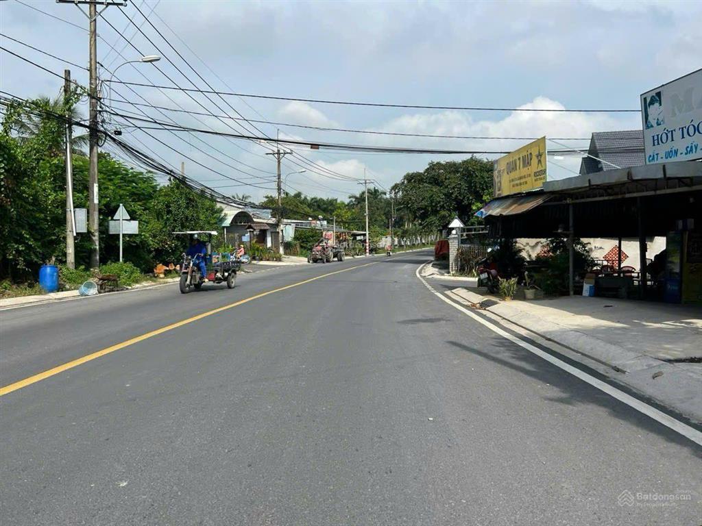 Bán đất đường tỉnh lộ 15, dt 5x30m, 1 tỷ 250 triệu, shr, thổ cư, công chứng liền