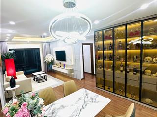 Bán ch 3pn, 2wc, 121m2 tại goldmark city, 8,4 tỷ, bắc từ liêm, hà nội. có slot ô tô