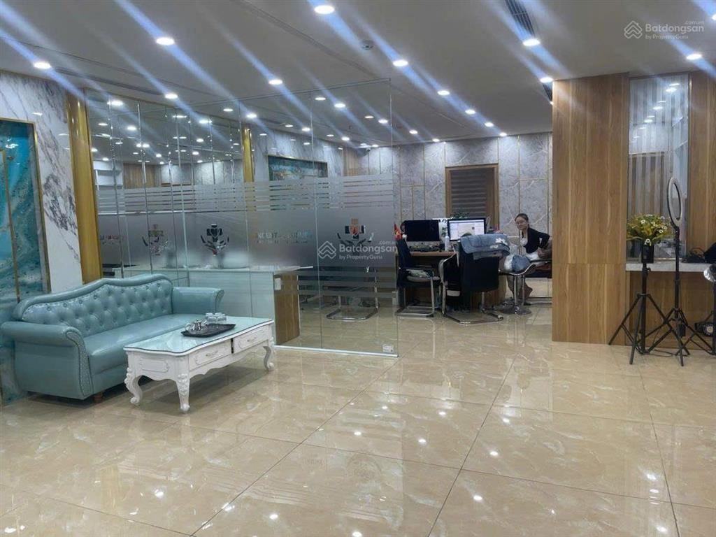 Mặt phố trần quốc vượng  lô góc  81 tỷ  130m2  8 tầng  mặt tiền 10m  trung tâm cầu giấy.