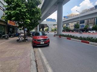 Thông số quá đẹp, mặt phố trường chinh, 34m*6t* giá chào 22,8tỷ, kinh doanh vô đối, nhà siêu đẹp.