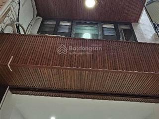 Quá hiếm trung liệt 26m2, 6t, 10,25 tỷ, kd sầm uất, ngõ thông, thang máy, dan trí cao, công năng đd