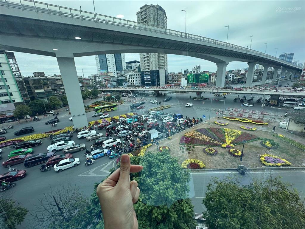 Chính chủ cần bán gấp nhà mặt phố 39 trường chinh thanh xuân hà nội 5tầng 10pn 5wc 52m2 chỉ 26.6 tỷ