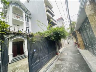 Bán biệt thự sân vườn ngọc thuỵ 120 m2