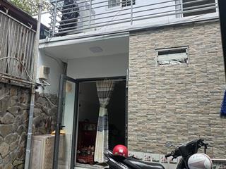 Kẹt tiền cần bán căn nhà 1 trệt 1 lầu 20m2( 4x5)m, hẻm đường số 2, trường thọ, thủ đức