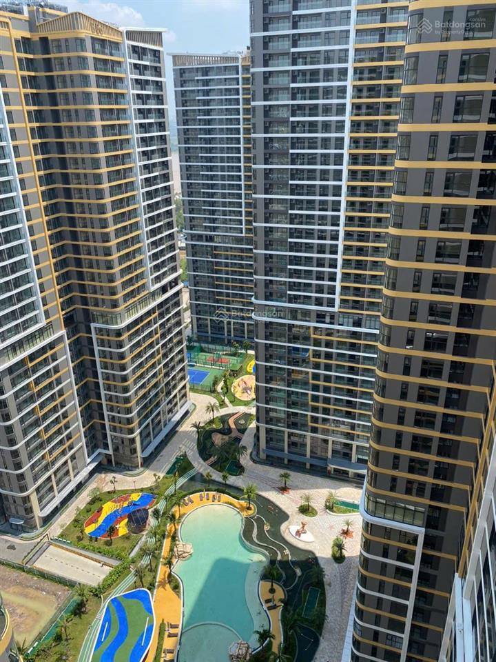 Căn studio view hồ bơi siêu đẹp chỉ 2,52 tỷ khu cao cấp the beverly