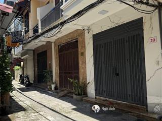 Bán nhà trung tâm phố hào nam  cát linh chủ xây 5 tầng ngõ rộng  cách 10m ra ôtô  0975 027 ***