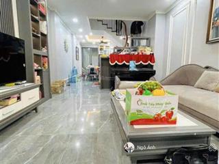 Bán nhà xuân la, xuân đỉnh, bắc từ liêm, dân xây chắc chắn, diện tích rộng, gần công viên hòa bình