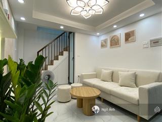 Căn nhà hiếm, mặt ngõ kinh doanh  trung tâm ba đình  ba gác đỗ cửa  5 tầng đẹp lung linh, ở ngay