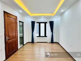 Vip cổ nhuế  lô góc 2 mặt thoáng  nở hậu  20m ra phố  ô tô qua nhà  ngõ thông  kinh doanh