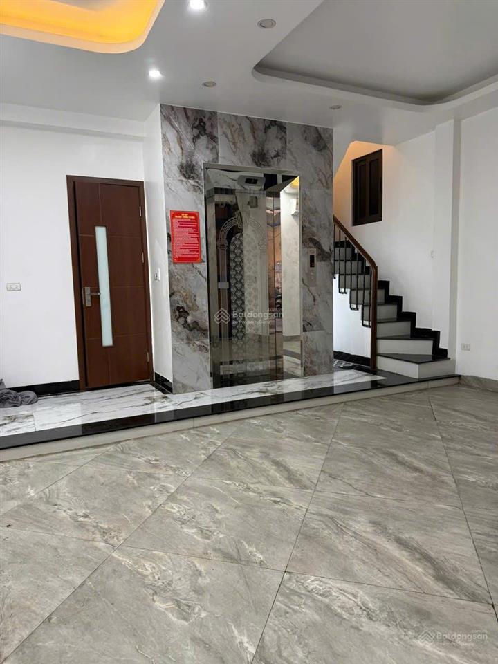 Chính chủ bán căn hộ dòng tiền  văn chương  7 tầng  ngõ thông kd  gần hồ  dòng tiền 50tr/tháng