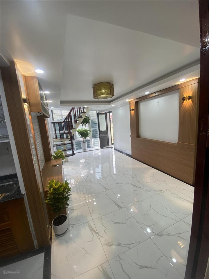 Bán nhà tập thể 100m2, 4pn, tạ quang bửu, bách khoa, hai bà trưng, hà nội