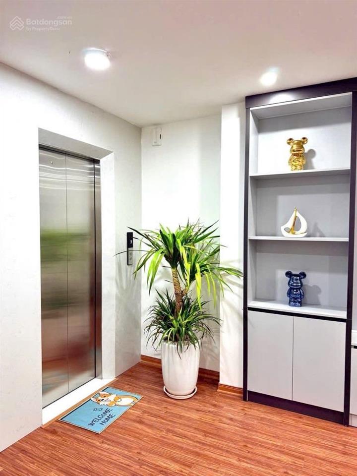 Bán phố 4pn, 4wc, 42m2 giá siêu hời tại thạch bàn, long biên, hà nội