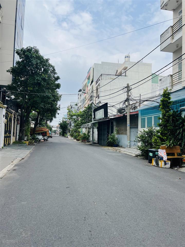 Bán nhà quận 2 đường nguyễn duy trinh khu đường số bàn cờ duy nhất một căn ngang 7m, giá 7,9 tỷ