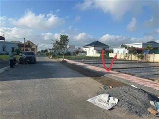 Cắt lỗ bán gấp lô đất dt, 95m mt, 5m giá 1tỷ6xx.  0967 654 ***