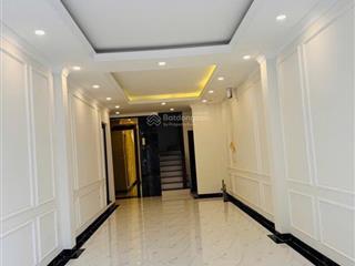 Siêu phẩm thạch bàn long biên  52m2 x 6 tầng, lô góc  gara ô tô, ngõ thông  tặng full nội thất