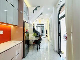 Nhà 3 tầng giá tốt  19m2  hẻm xe hơi gần đường nguyễn xí, bình thạnh  chỉ 4.x tỷ!
