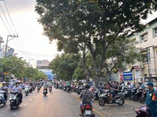 Bán nhà riêng quận 7, mặt tiền chợ phú thuận, ngang 5,2m chỉ nhỉnh 8 tỷ, có dòng tiền thu nhập 26tr