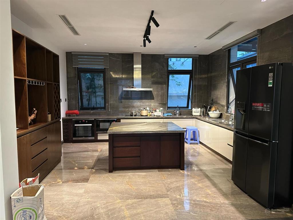 Cho thuê biệt thự flc hạ long  view biển cực đẹp, full nội thất cao cấp, giá chỉ 35 triệu/tháng